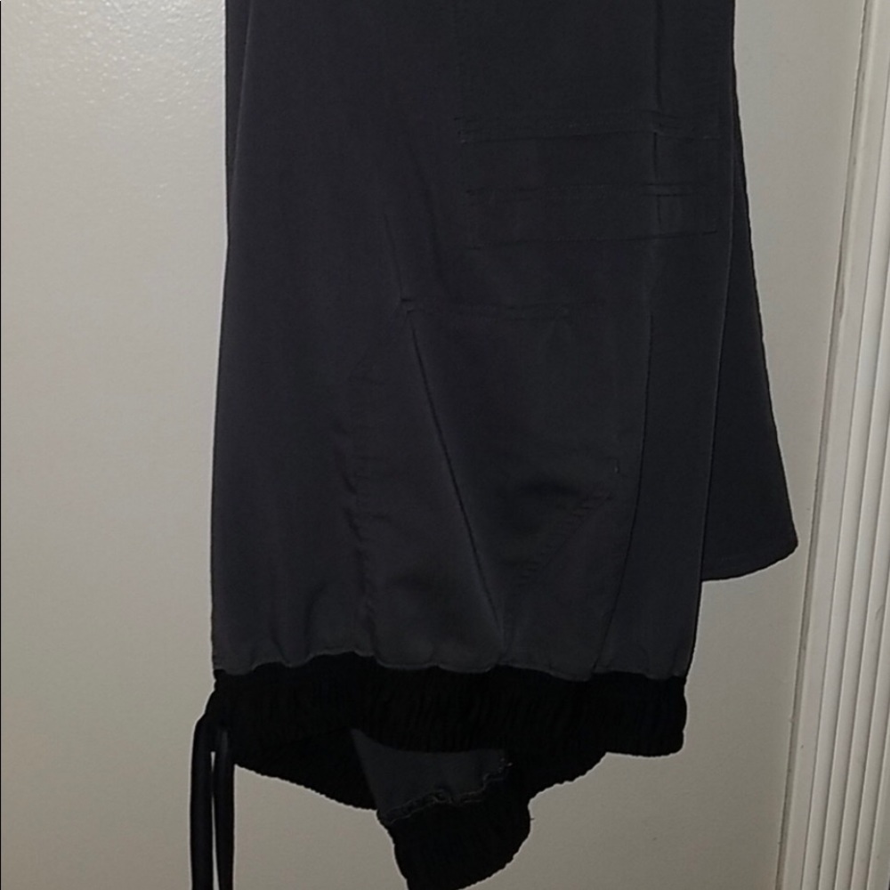 Grey scrub pants size 2x